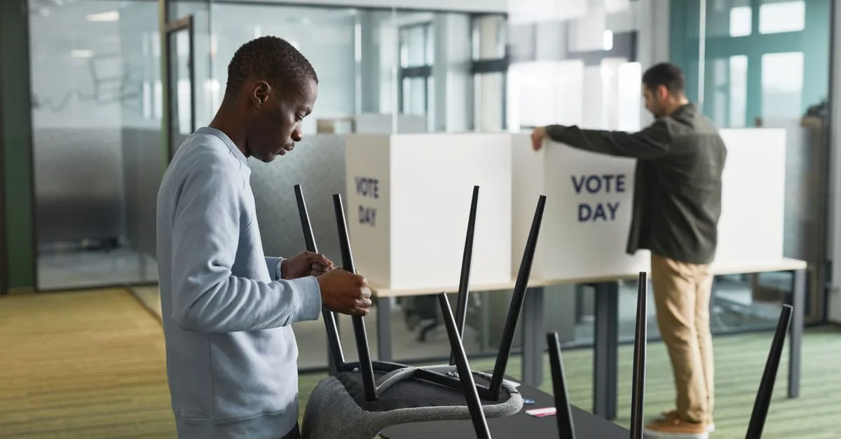 découvrez tout sur le polling : définition, fonctionnement et applications dans les technologies et les communications.