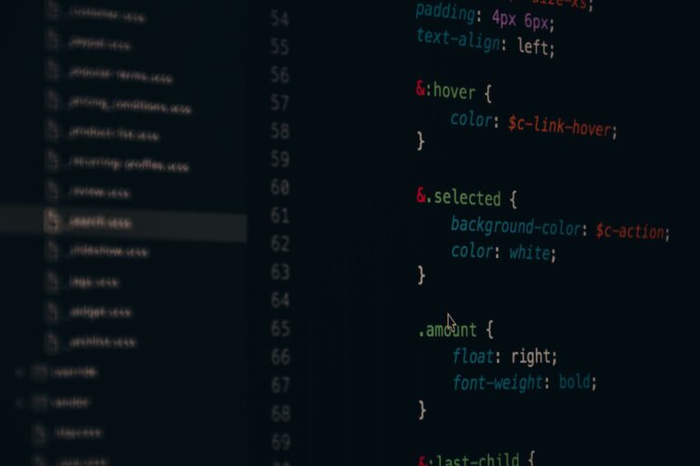 Sécuriser un formulaire PHP : validation, échappement et jeton CSRF